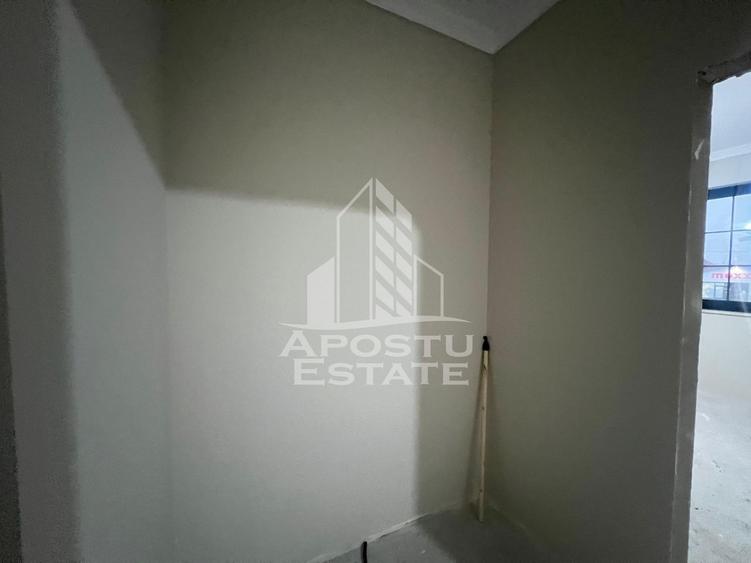 Duplex deosebit Dumbravita- spre pădure zona centrala