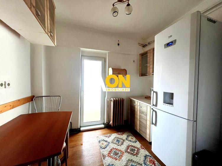 De vanzare apartament 2 camere, zona industriala