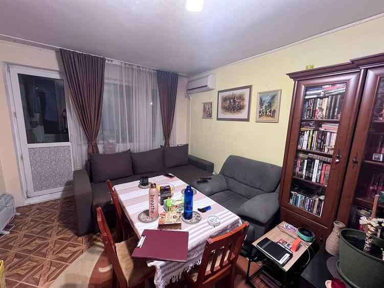 3 camere Liceul Teoretic Eugen Lovinescu