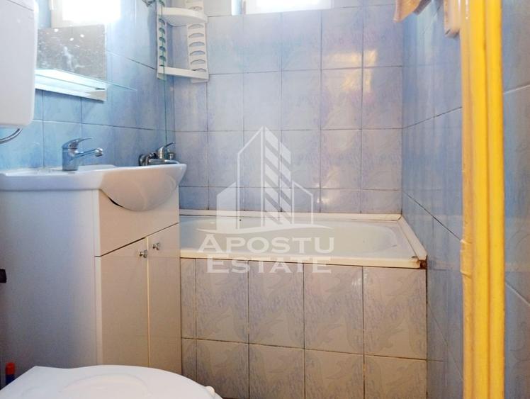 Apartament 2 camere ,zona Boul Rosu ,confort 1