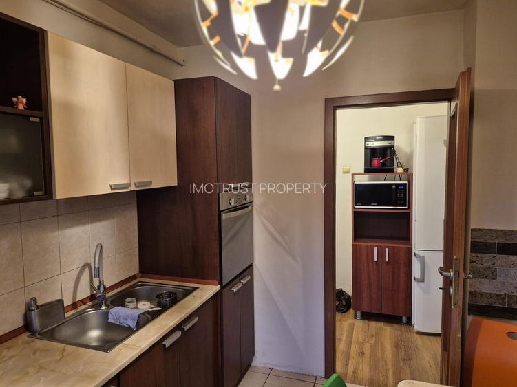 Apartament 4 ncamere de inchiriat, Micalaca - 6