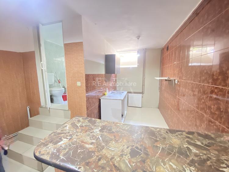 3 camere- Centrala Proprie- Bulevardul Regina Elisabeta-Stradal - 10