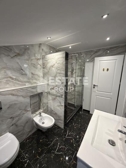 Casa individuala cu 5 camere in Dumbravita
