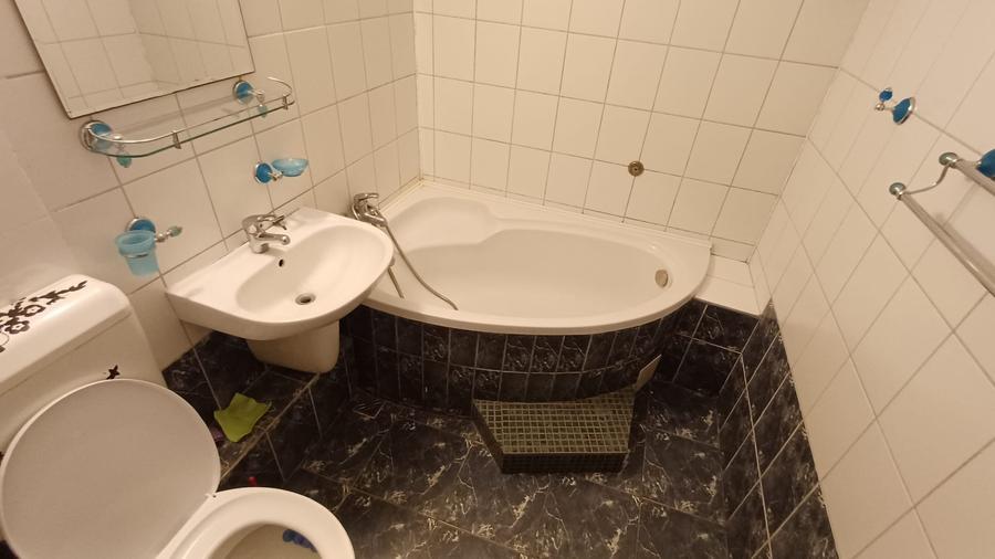 Apartament 2 camere, str. Dunavat, et. 3/4