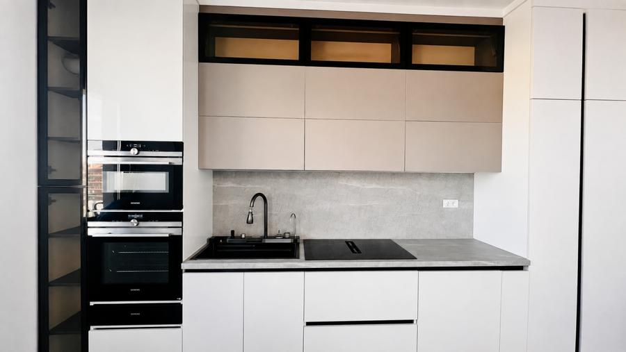 PRIMA INCHIRIERE / SUPERB / 4 CAMERE / TERASA GENEROASA