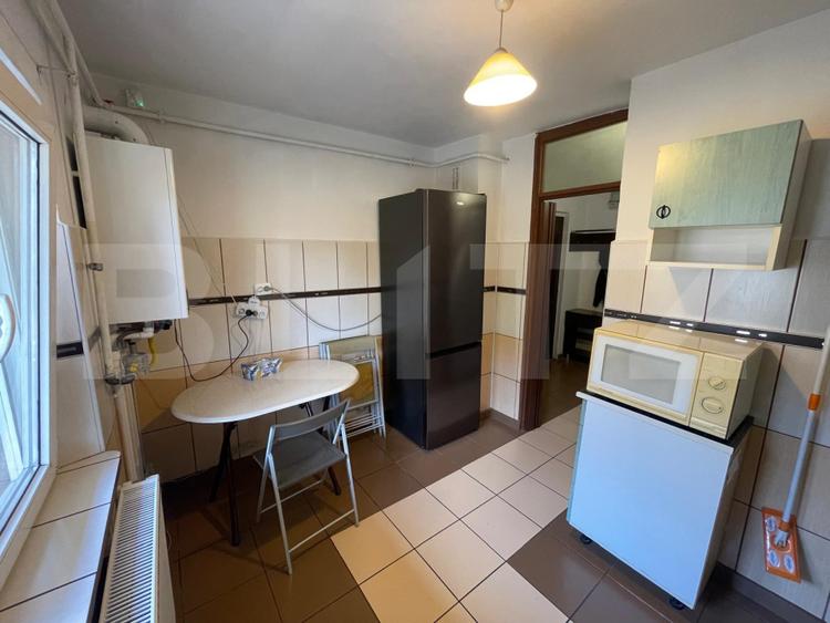 Apartament 3 camere decomandat, etaj 2/4, Lăpuș - Zona Restaurant Intim