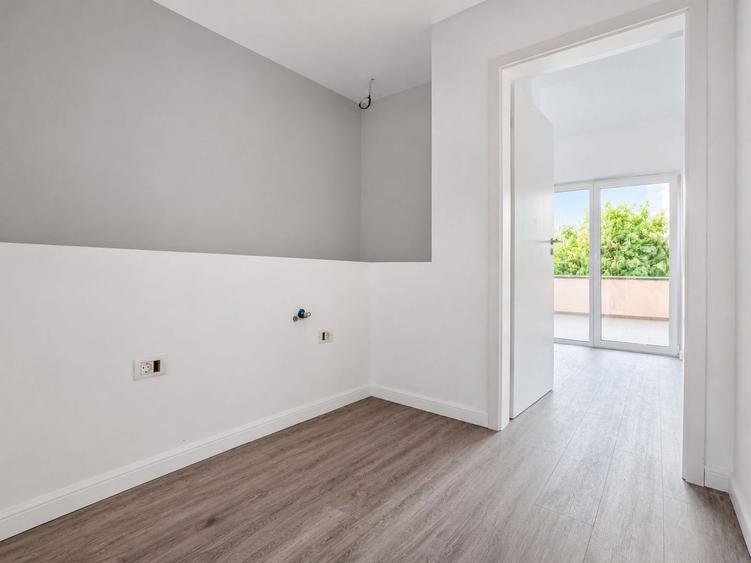 Duplex de vânzare în Ghiroda, pe malul Begăi, lângă Pădurea Bistra