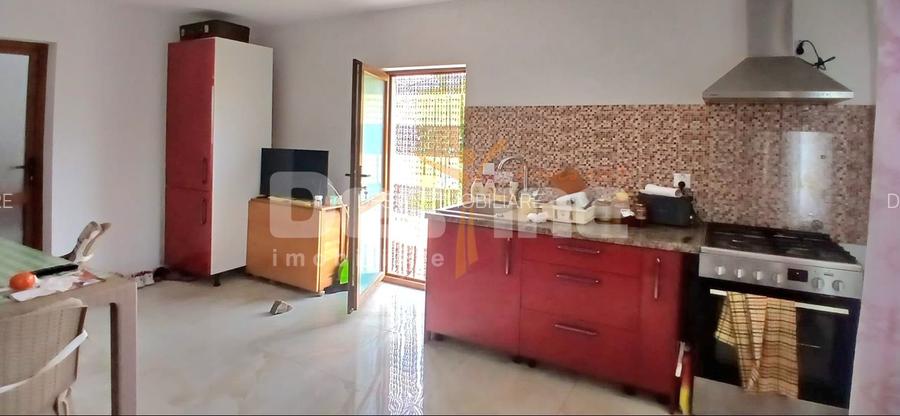 casa duplex Baicoi, intrare si curte separata - 15