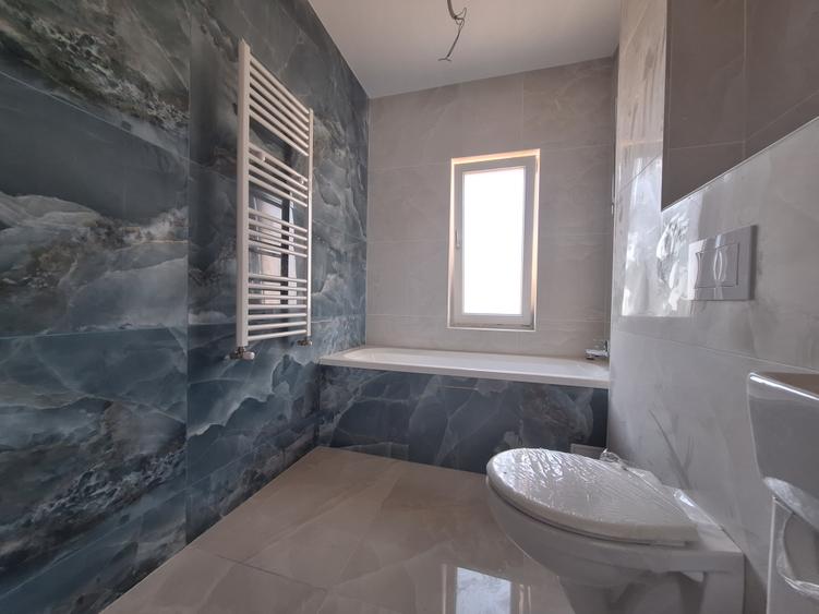 Apartament 2 camere, terasa mare de 41 mp, la 10 min de Iulius Town