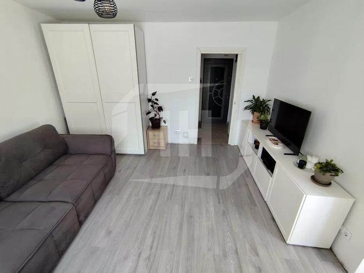 Apartament 1 camera, decomandat, Centru