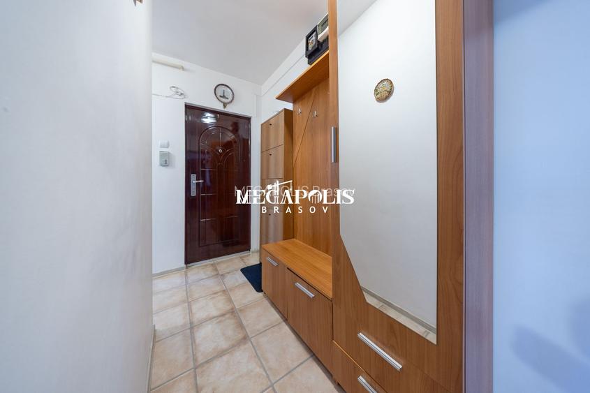 2 camere decomandat, 53 mp, Electroprecizia Săcele