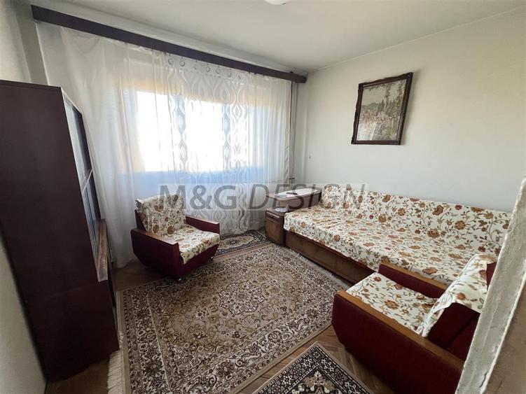 3 camere decomandat la pret de 2 zona Sagului etaj 6