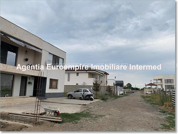 Teren intravilan  Constanta zona Km5 Comarnic - 3