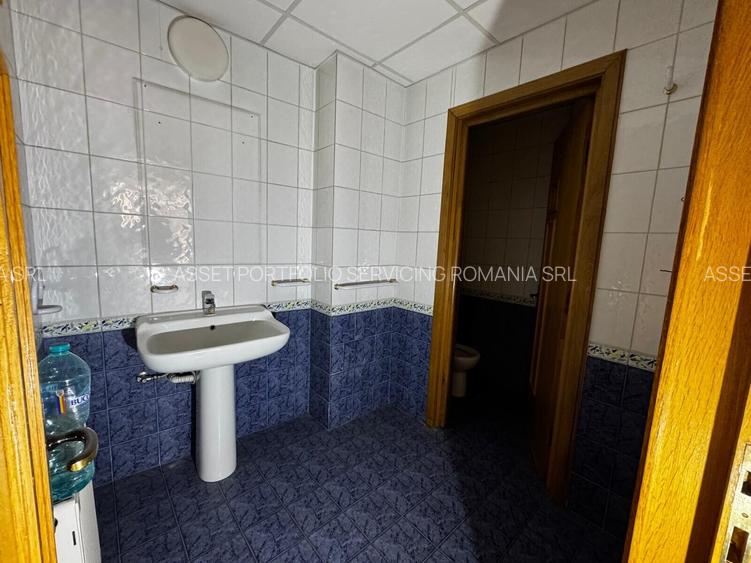 De vanzare CLADIRE CORPORATE – FOST SEDIU BANCAR - BRASOV - 21