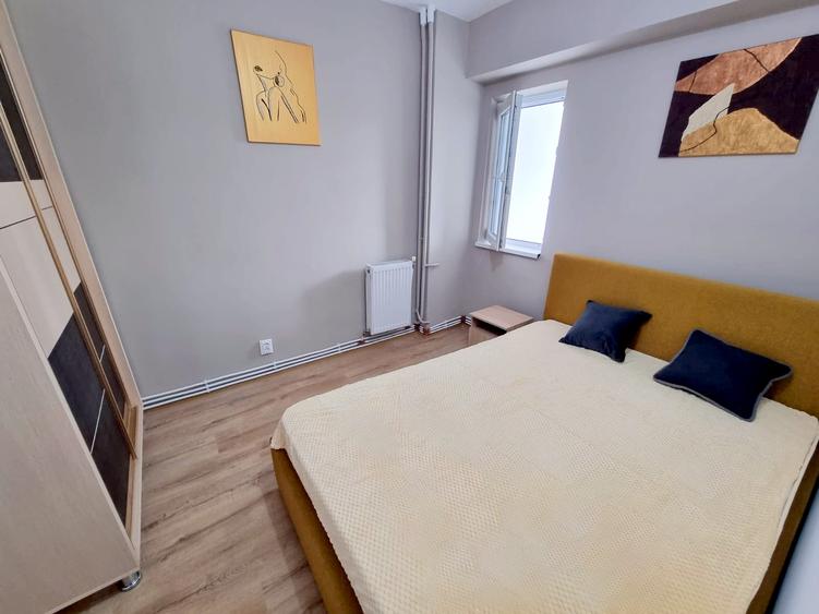 Dormitor + mini living, modern, in Manastur, strada Bucegi, langa McDonalds