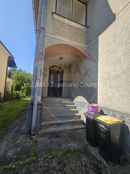 Casă / Vilă cu 6 camere de vânzare în zona Ultracentral - 38
