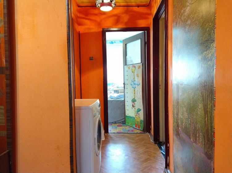 Vanzare 3 camere   Zona Giurgului  Strada Spinis Decomandat