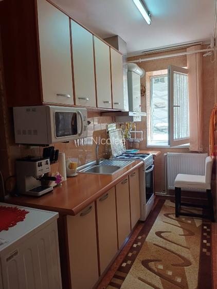 Apartament 2 camere de vanzare - 2