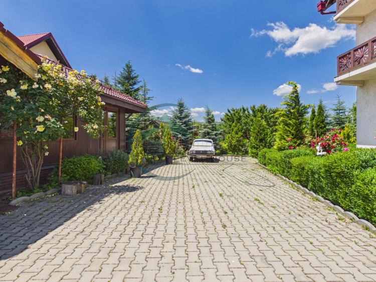 Casa cu priveliste de vis si potential turistic sau investitie in zona Bran