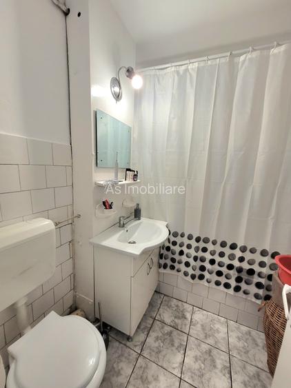Oportunitate de investiție în cartierul Astra: Apartament luminos cu 3 camere - 14