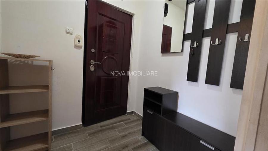 Centrul Civic- apartament 2 camere, 350 Euro luna - 8