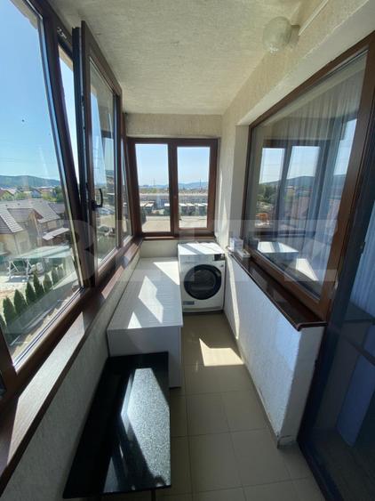 Apartament SUPERB 3 camere, 81 mp utili, garaj, 2 bai- zona Calea Moldovei