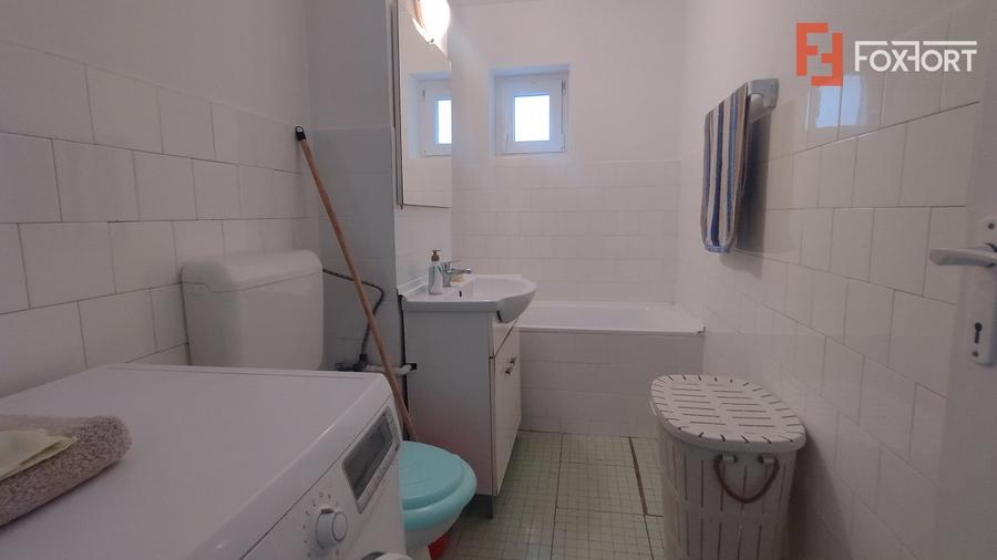 Apartament 3 camere 66 mp, zona Lipovei - Garaj