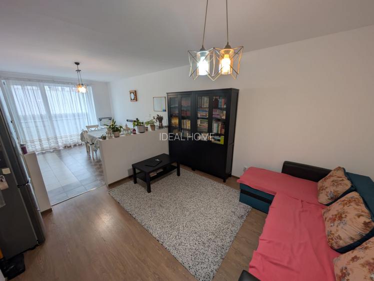 Apartament 2 camere etaj 1, parcare, zona Vivo - 2
