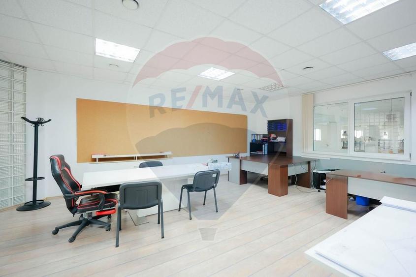 Hală de vânzare, SC 1372 mp-Șoseaua Borșului