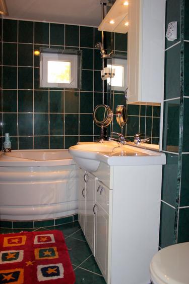 Vanzare apartament 4 camere zona Lipovei - Arcasilor