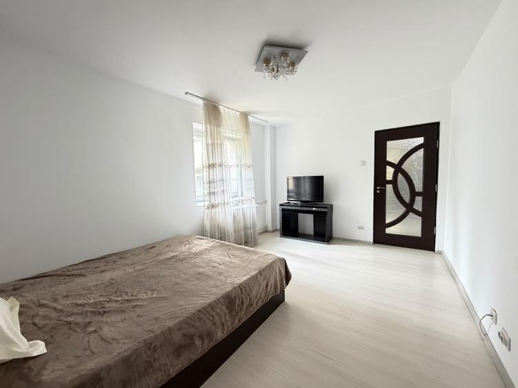 Apartament 2 camere- Metrou 1 Decembrie
