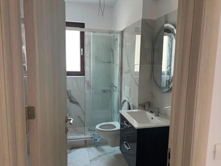 APARTAMENT 3 CAMERE, ZONA GIROCULUI