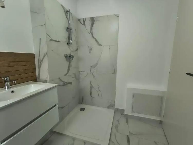 Apartament 4 camere | grădină proprie