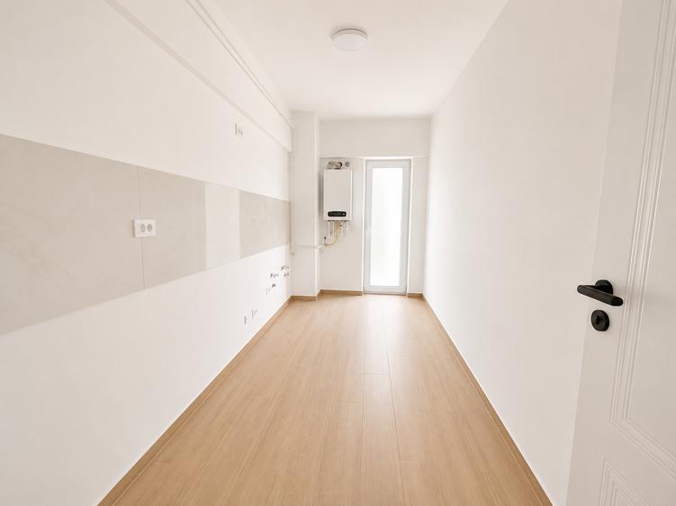 Oferta Lunii! Dezvoltator! 3 Camere, 2 Bai, Etaj 3, Pacurari