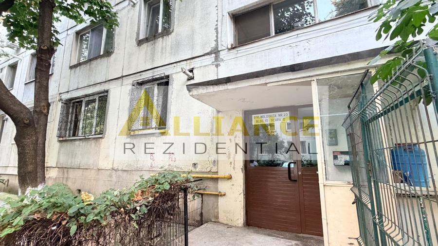 Apartament 3 camere decomandat | 6 min de Metrou Aparatorii Patriei
