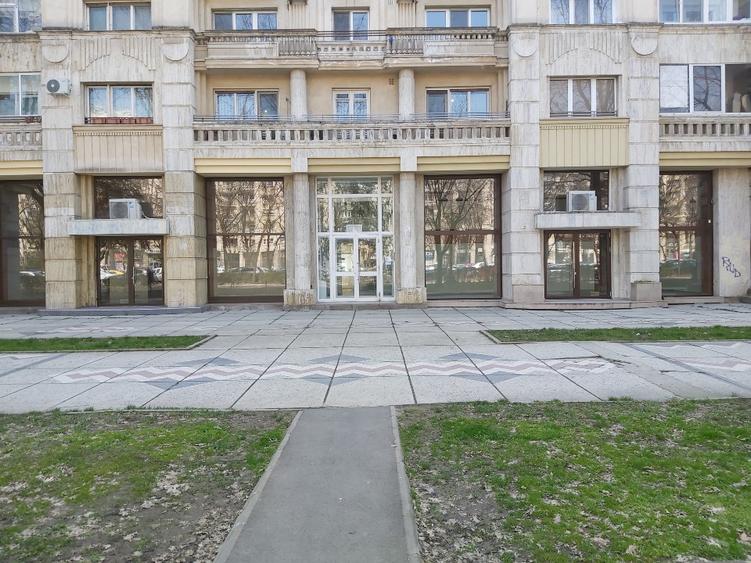 SPATIU STRADAL  DIRECT DE LA PROPRIETAR