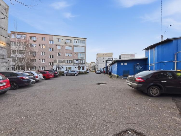 Cladire individuala 243 mp de inchiriat pe strada Mioritei Bacau