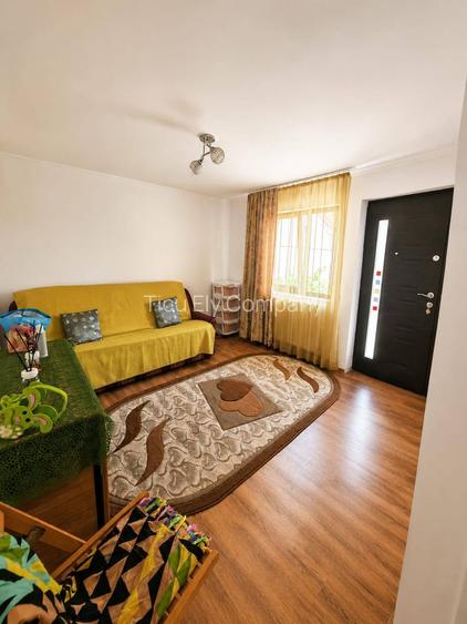 Vindem casa in Corbu - 4
