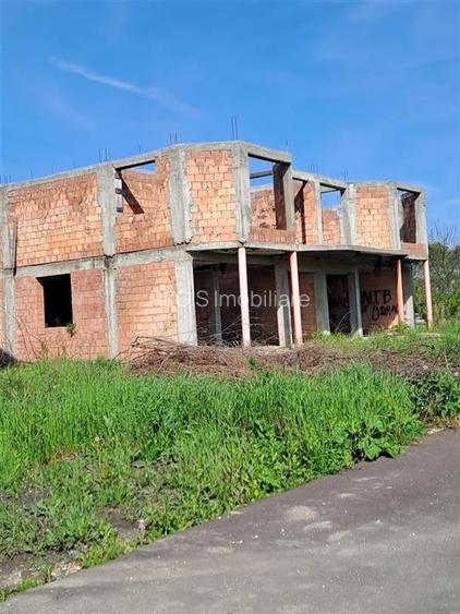 Casa nefinalizata de vanzare in Stupini - 2
