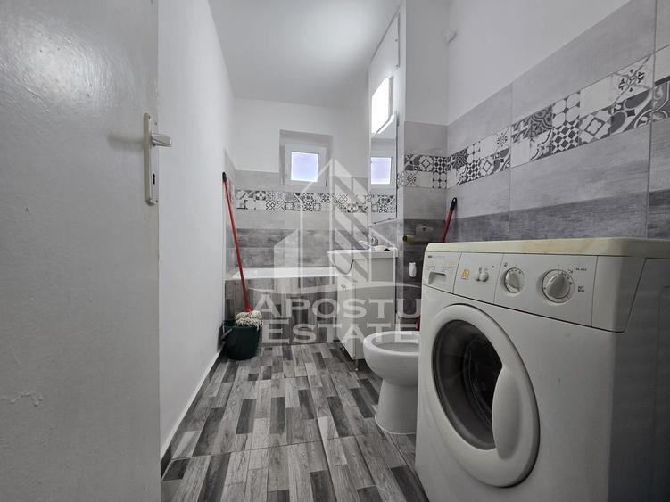 Apartament 4 camere , centrala proprie, Etaj Intermediar , Lipovei