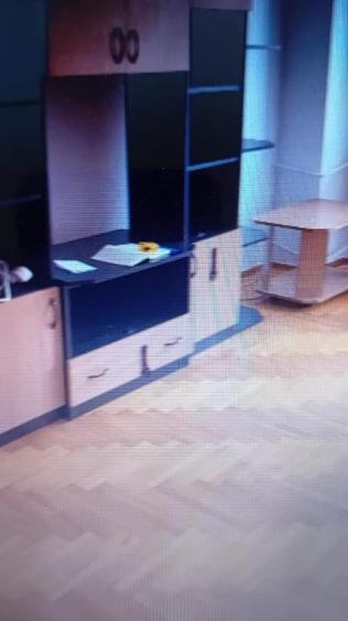 5 min metrou Obor pe Mosilor 3 camere liber Cf.1 cu 2 gr.sanit etaj5/8
