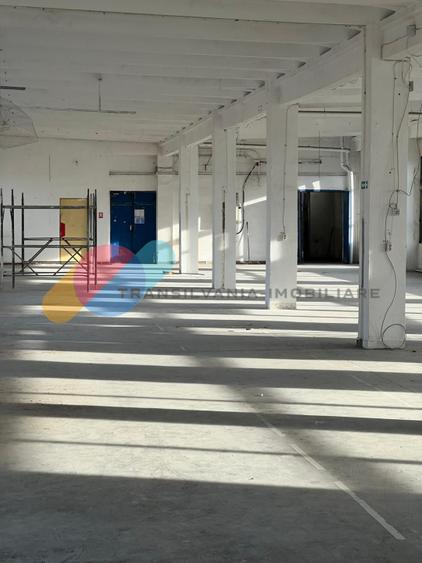 Spațiu industrial/comercial – 614 mp, lift 2 tone, zonă Clujana