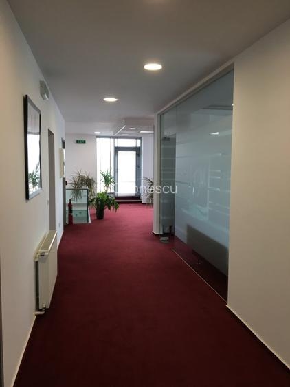 Birouri + depozit, 1532 mp utili, autorizație  ISU, 2001 mp teren, proprietar - 13