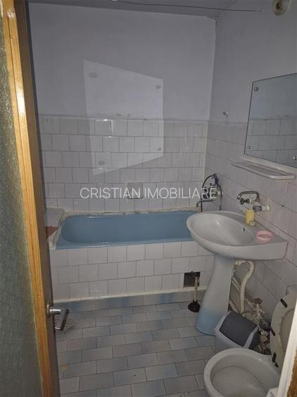 Zona ULTRA Ap 2 cam  55mp confort 1 Decomandat Calarasi-Tineretului etaj 3 - 3