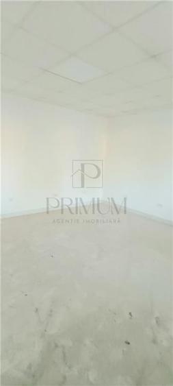 Spatiu comercial cu intrare din strada - Central
