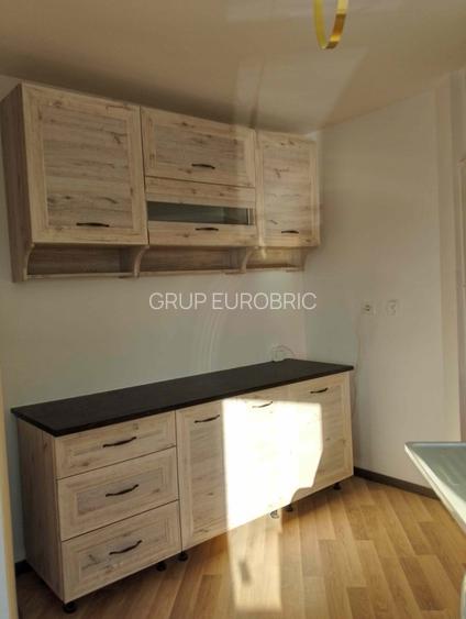 Militari LUJERULUI exact, metrou/ linia 41,prima inchiriere, - 13