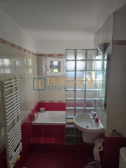 P4936 Apartament cu 3 camere, zona Gheorghe Lazăr