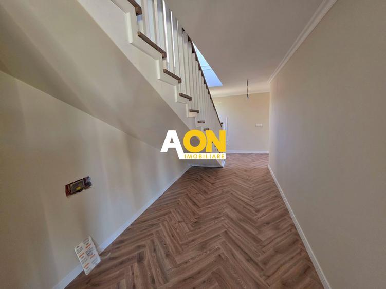 Casa premium la cheie, 4 camere, 1477 mp teren, Ciugud