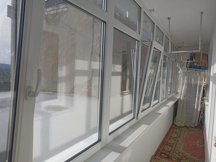 Apartament 2 camere renovat vedere la soare