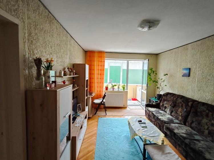 Apartament 3 camere de vanzare in Busteni